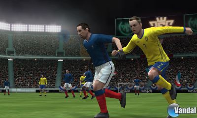 Nuevas imágenes de Pro Evolution Soccer 2011 3D