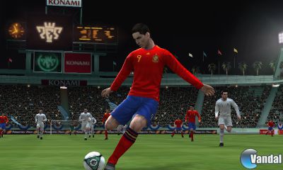 Nuevas imágenes de Pro Evolution Soccer 2011 3D