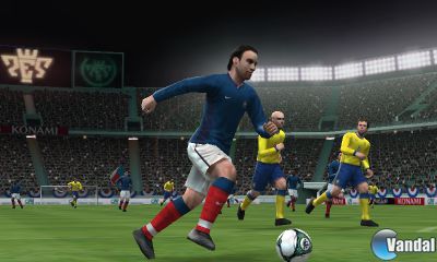 Nuevas imágenes de Pro Evolution Soccer 2011 3D