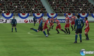 Nuevas imágenes de Pro Evolution Soccer 2011 3D