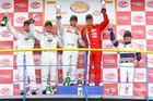 El ganador de la GT Academy está en el podio del campeonato de GT4