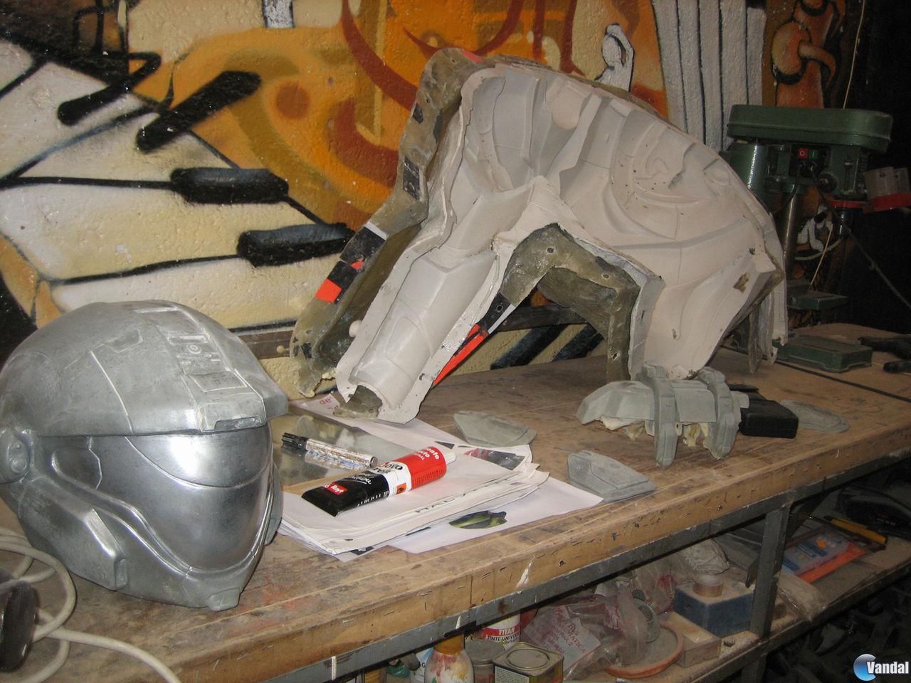 2010913163430 13 cómo se fabrican las figuras de Halo  Edit