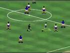 En el primer FIFA podías huir del árbitro para evitar que te sacase tarjeta