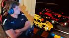 Cabreo de Max Verstappen por fallos técnicos en competición online