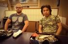 Hideo Kojima se reúne con el equipo de Platinum Games