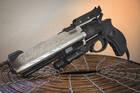 Realizan réplicas no funcionales de muchas de las armas de Destiny