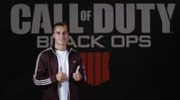 El futbolista Lucas Vázquez promociona Black Ops 4 en Madrid Games Week