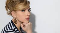 La actriz Scarlett Johansson se confiesa fan de Mario Kart