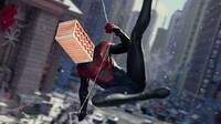 Spider-Man: Miles Morales tiene un gracioso bug que transforma al personaje en un ladrillo