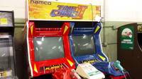 Este jugador se pasa Time Crisis 2 en recreativa con dos pistolas y una sola moneda