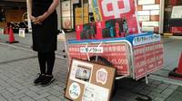 Una tienda japonesa revende Switch en la calle a alto precio, pero la policía intervino