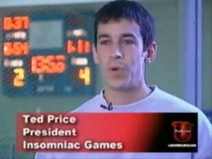 Ted Price en una presentaci�n de Spyro 2: En busca de los talismanes.