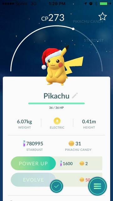 Pikachu navideńo en la Pokédex de Pokemon GO