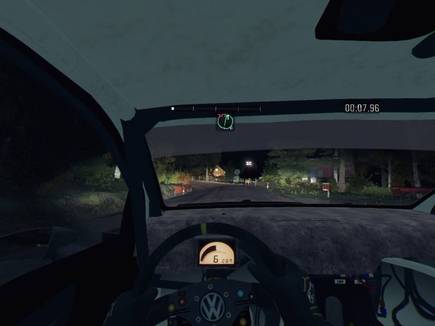 La pruebas nocturnas son muy desafiantes, y un accidente puede dejarnos sin luces.