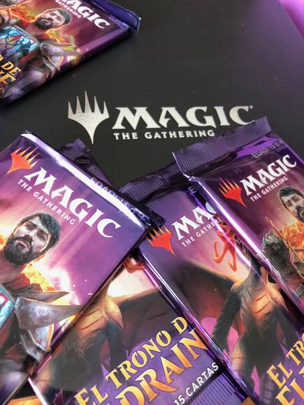El formato f�sico no est� muerto, y Wizards quiere que ambos convivan y se unan para garantizar un trasvase de jugadores del uno al otro. 