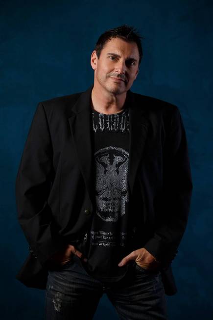 Johnny Gioeli (Hardline, Axel Rudi Pell), la voz de Crush 40.
