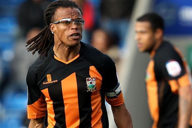 El futbolista Edgar Davids gana una demanda contra League of Legends Imagen 2