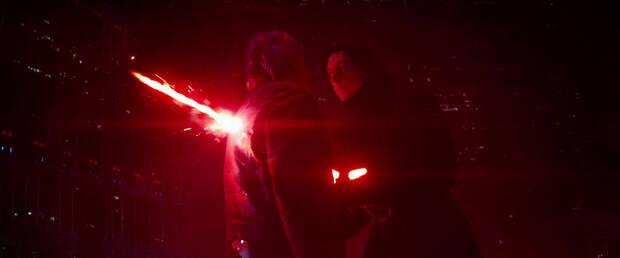 Kylo Ren asesinando a Han Solo