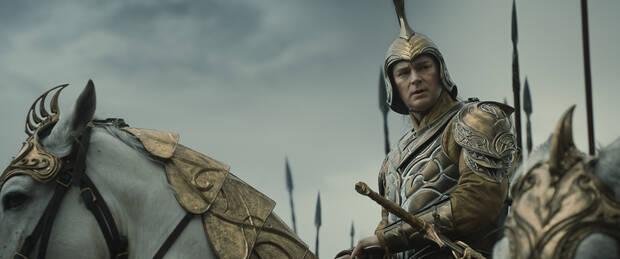 Gil Galad en armadura en Los anillos de poder