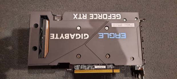Anverso RTX 3050