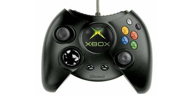 El co-creador de Xbox reconoce que el primer mando era 'embarazosamente enorme' Imagen 2