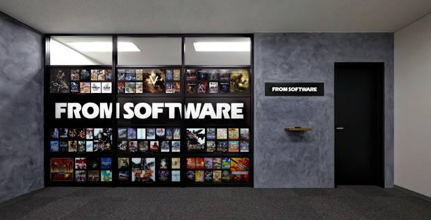 Interior de las oficinas de From Software en el Ichigo Sasazaku Building de Tokio.