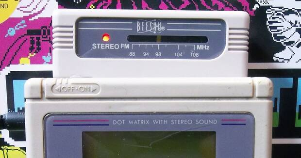 Game Tunes Stereo FM Tuner