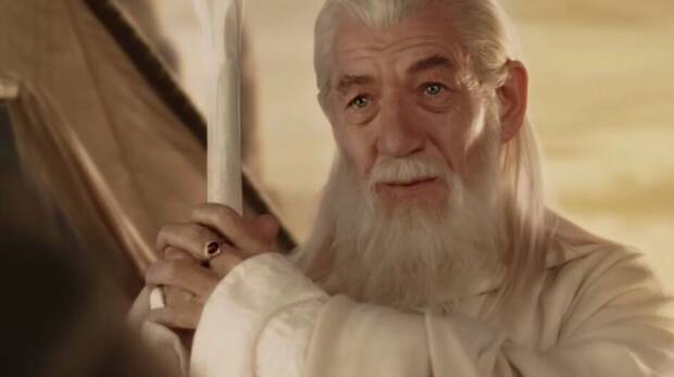 Los Anillos de Poder - Difrencias entre la serie y el libro: Gandalf el Blanco con el Anillo Narya en su dedo