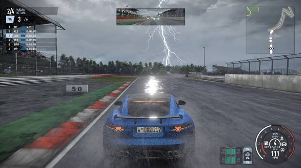 Las espectaculares tormentas afectarán al control de los coches por las fuertes lluvias y vientos que provocan.