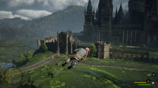 Emoción, nostalgia, alegría, incredulidad… Nos cuesta describir lo que sentimos la primera vez que sobrevolamos Hogwarts.