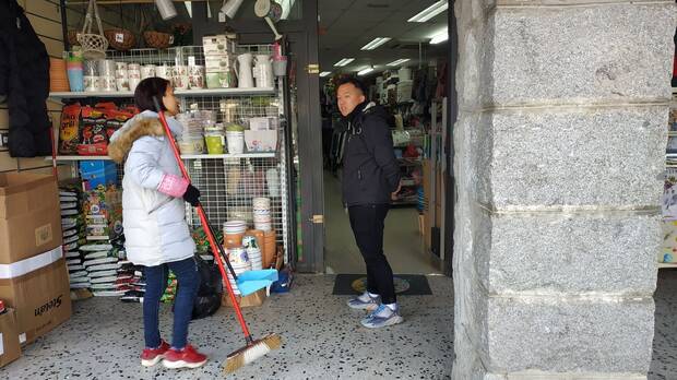 Por qu� los chinos abren tantos bazares, bares y restaurantes en Espa�a