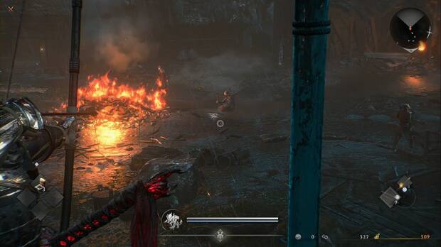 Nioh 3 - La huida de la ladera de Hitokoto, enemigos en el patio de la torre de vigilancia