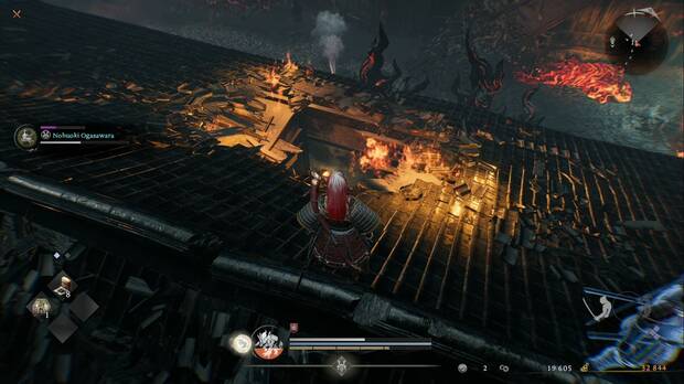 Nioh 3 - El Purgatorio manifestado, agujero en el tejado sobre la casa donde est� el arrepticio del purgatorio