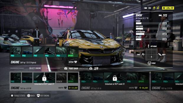 El sistema de personalización es muy amplio. Las piezas del coche están separadas en rarezas como en un RPG (morado es mejor que azul, y este mejor que verde); dentro de cada rareza hay opciones más indicadas para carreras, derrapes u otras actividades.