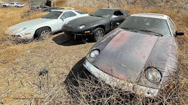 Un cementerio de coches en California
