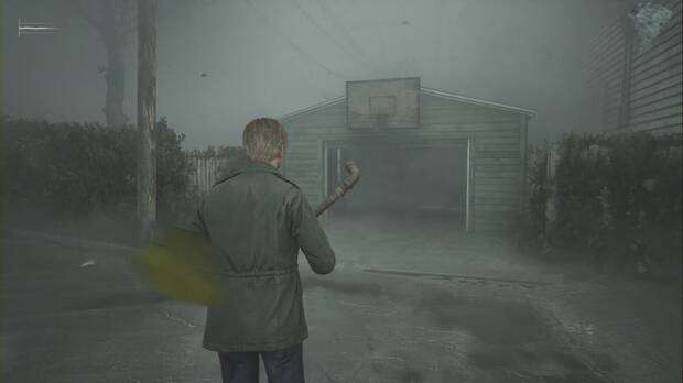 Silent Hill 2 Remake - Zona oeste: garaje con el tablero de baloncesto