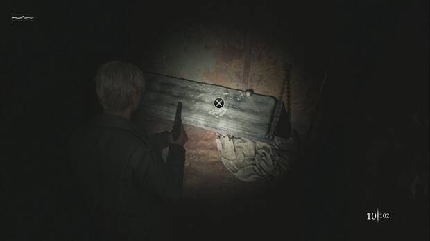 Silent Hill 2 Remake - Cárcel de Toluca: nota Foto de familia sobre la cama de la celda E4