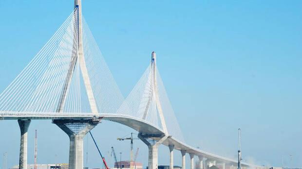 Puente de C�diz en Espa�a