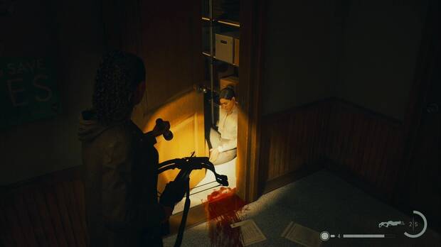 Alan Wake 2 - Scratch: agente Estévez en el armario