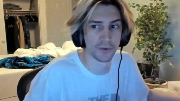 xQc durante uno de sus directos
