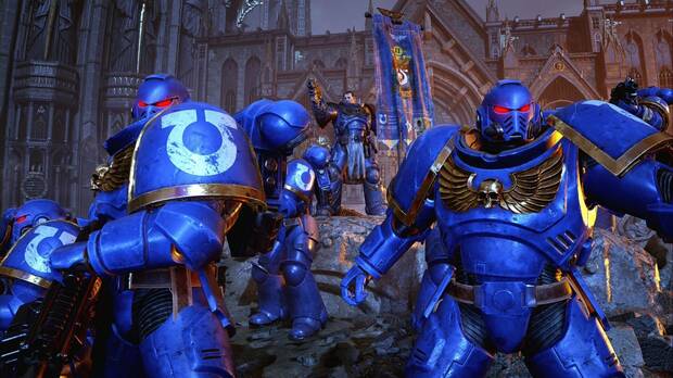 Titus se enfrenta a los marines del Caos acompaado de los Ultramarines de Marneus Calgar en Warhammer 40.000: Space Marine 2