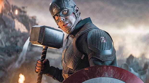 Marvel - Steve Rogers utilizando a Mjölnir contra Thanos