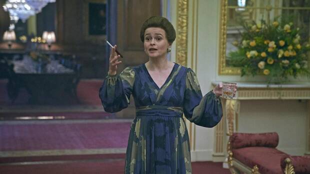 Helena Bonham Carter afirma que The Crown debería ser considerada un drama