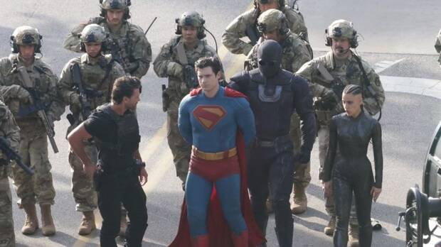 Frank Grillo en Superman como Rick Flag Sr.