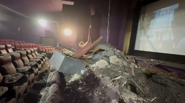 Imagen del accidente en un cine de EEUU durante un pase de Capit�n Am�rica Brave New World