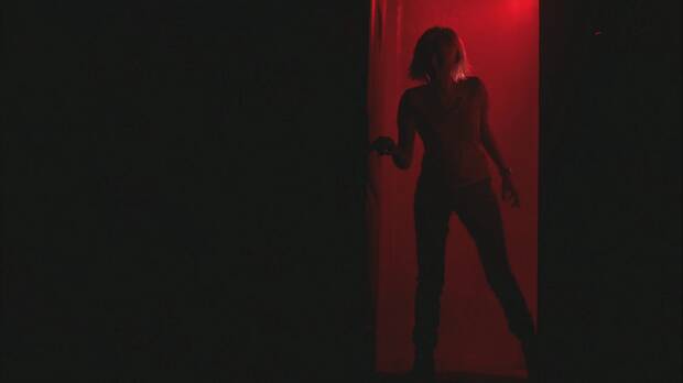 Resident Evil Requiem - Centro de pacientes (III), Grace abre la puerta de la esquina suroeste de la Oficina del guardia del Centro de pacientes