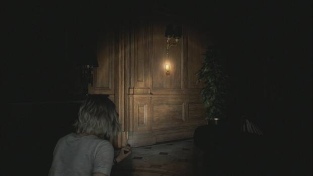 Resident Evil Requiem - Centro de pacientes (III), interruptor de la luz en la esquina noroeste del pasillo al norte de la cocina