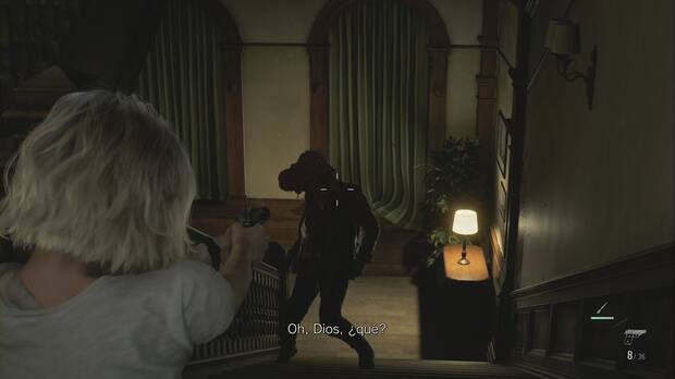 Resident Evil Requiem - Centro de pacientes (III), zombi con la cabeza hinchada en la planta baja del Centro de pacientes