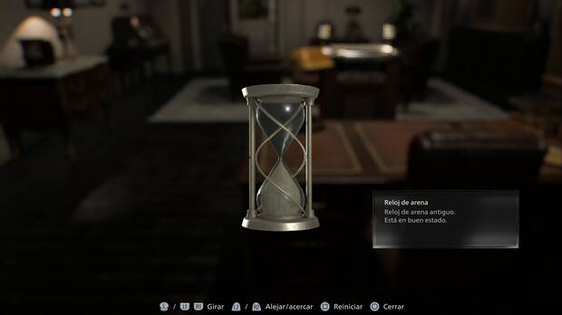 Resident Evil Requiem - Centro de pacientes (V), reloj de arena del escritorio del despacho de la casa del patio