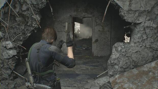 Resident Evil Requiem - Este de Raccoon City, puerta en la Torre Willis bloqueada por tablones